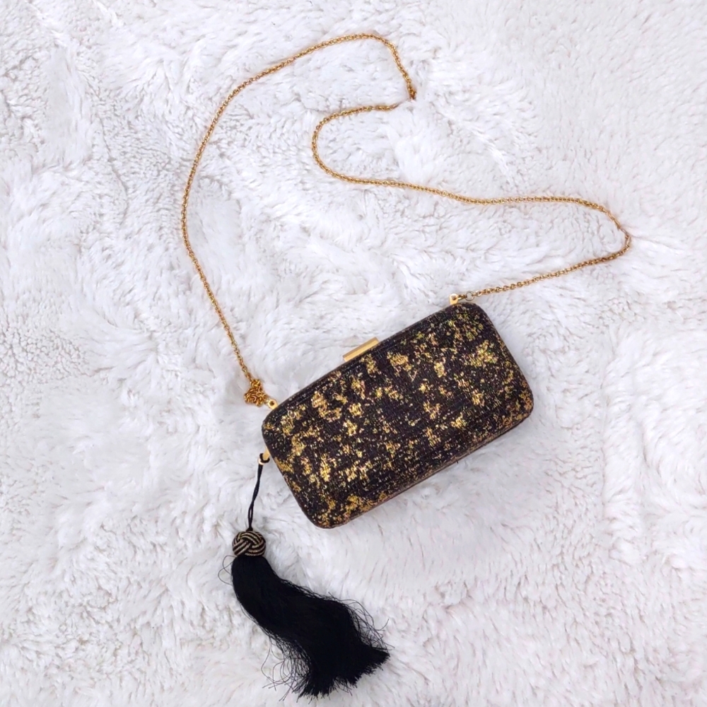KAYU Elegant Gold and Black Clutch - Picture 17 of 17